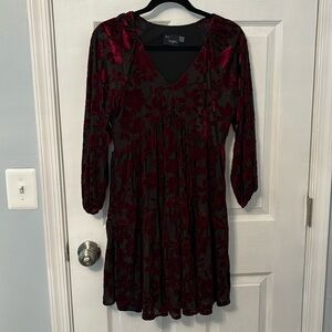Just Taylor black and red velvet floral dress